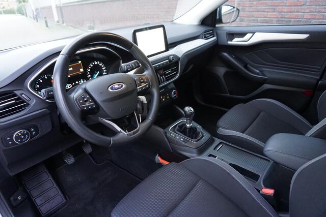 Ford FOCUS Wagon 1.0 EcoBoost 125PK Hybrid Ed.Business/Trekhaak/ Camera/1e Eigenaar.