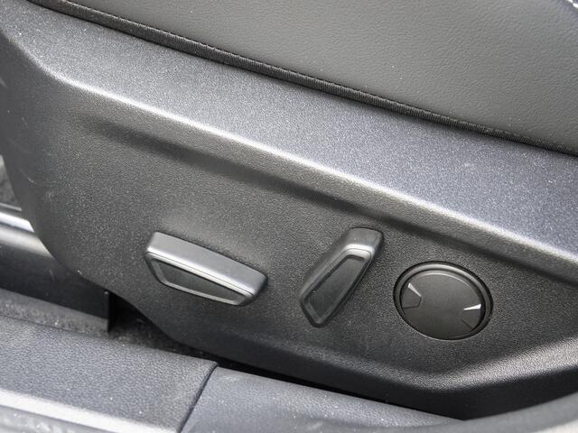 Ford FOCUS 2.3 EcoBoost ST-3 PERFORMANCE NL-AUTO | AUTOM. | ADAPT. CRUISE | BLIS