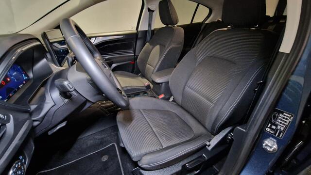Ford FOCUS 1.0 EcoBoost Hybrid Titanium X | Apple Carplay/Android Auto | Navigatie | Digital Cockpit |