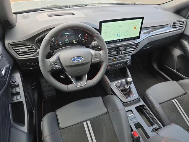 Ford FOCUS Wagon 2.3 EcoBoost ST-X