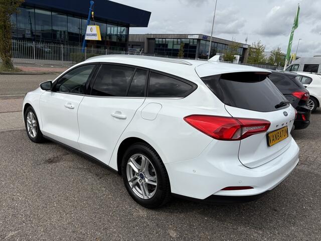 Ford FOCUS 1.0 EcoBoost Titanium Business