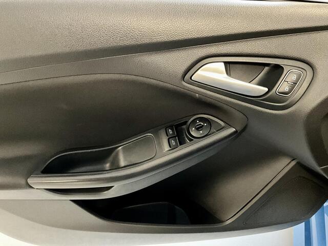 Ford FOCUS Wagon 1.0 ST-Line ** RIJKLAARPRIJS **