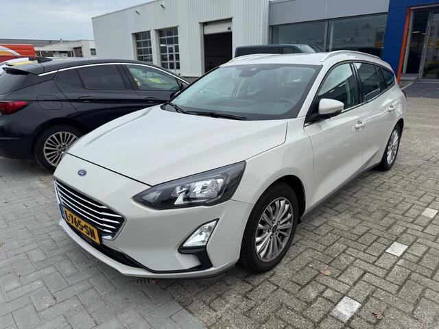 Ford FOCUS Wagon 1.0 EcoBoost Active Business | Trekhaak | Adaptieve cruise control | Winter Pack |