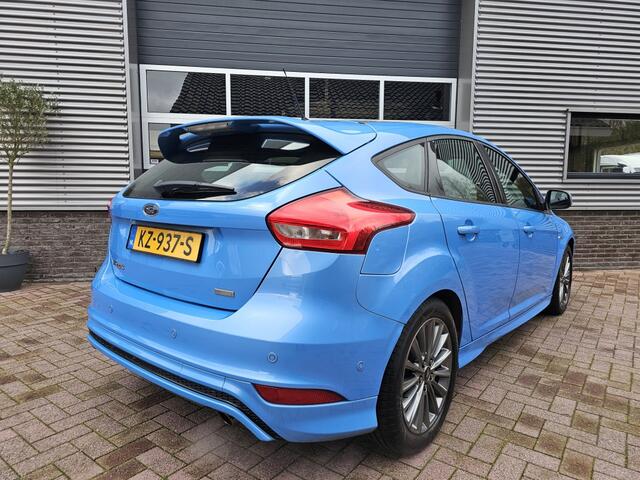 Ford FOCUS 1.5 ST-Line