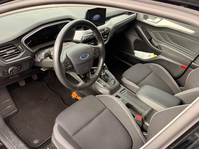 Ford FOCUS Wagon 1.0 EcoBoost Titanium Business 125pk Trekhaak | Achteruitrijcamera | Navigatie | Stoelverwarming | Carplay, Android auto | Voorruit verwarming