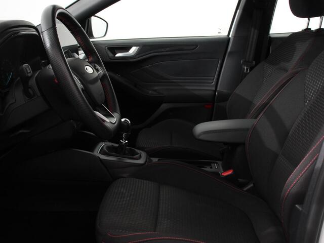 Ford FOCUS Wagon 1.0 EcoBoost Hybrid ST Line Navigatie Climate Control Led Dab Camera Parkeer sensoren Cruise Control Lichtmetalen velgen