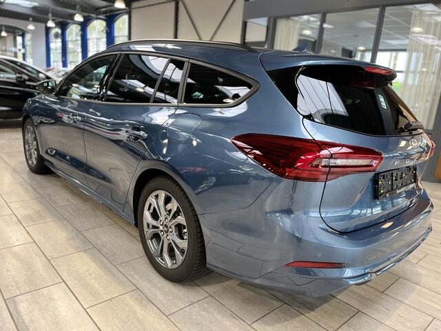 Ford FOCUS Wagon ST-Line EcoBoost Hybrid 155 pk | Winter Pack | Adapt. Cruise | B&O | Camera | All Seasons | Keyless | Fabr. Gar. 01-2029 |