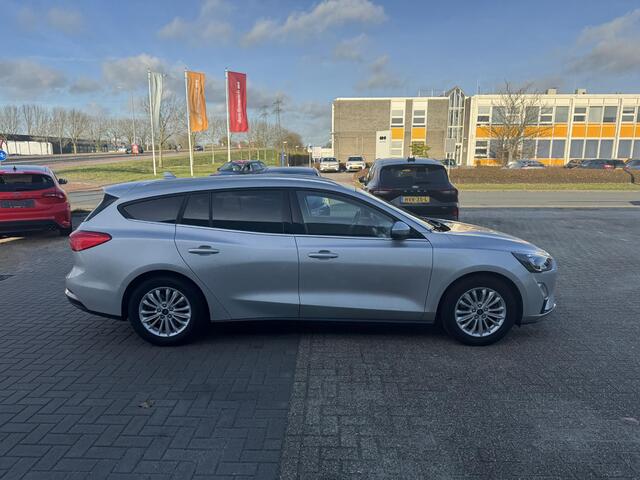 Ford FOCUS Wagon 1.0 EcoBoost Hybrid Titanium X Business 155pk | Elek Achterklep | Privacy Glas | Sync 3 navigatie | Apple Carplay/Android auto