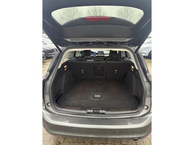 Ford FOCUS Wagon 1.0 EcoBoost Hybrid Titanium X Business 125pk | Winterpack | Adaptieve Cruise | Elek. Achterklep | 17 Inch Licht metaal