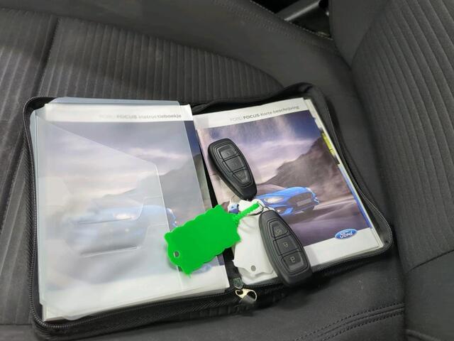 Ford FOCUS Wagon 1.0 Titanium Business 1e Eigenaar | NL-Auto | Volledig Onderh | BTW | B&O | Camera | Elek Klep | Ad Cruise | DAB | Navi | Carplay | Full Led | Keyless | Bots Systeem | PDC