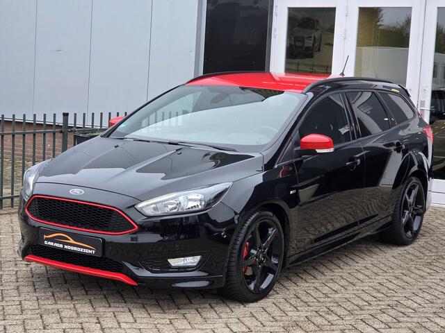 Ford FOCUS Wagon 1.0 ST-Line NAVIGATIE|BLUE TOOTH MEDIA|ECC/AIRCO|STOELVERWARMING&STUUR|BLUE TOOTH TELEFONIE|PDC VOOR&ACHTER|18 INCH|DEALER ONDERHOUDEN Maandag tot Vrijdag geopend van 09.00 tot 20.00 uur en Zaterdag van 09.00 tot 18.00 uur