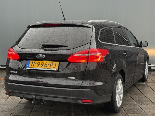 Ford FOCUS Wagon BWJ 2016 | 1.0T 126PK Titanium AUTOMAAT | TREKHAAK | CLIMA | NAVI | STOEL&STUURWIEL VERW | PRIVACY GLASS | PDC 2X | PARKPILOT