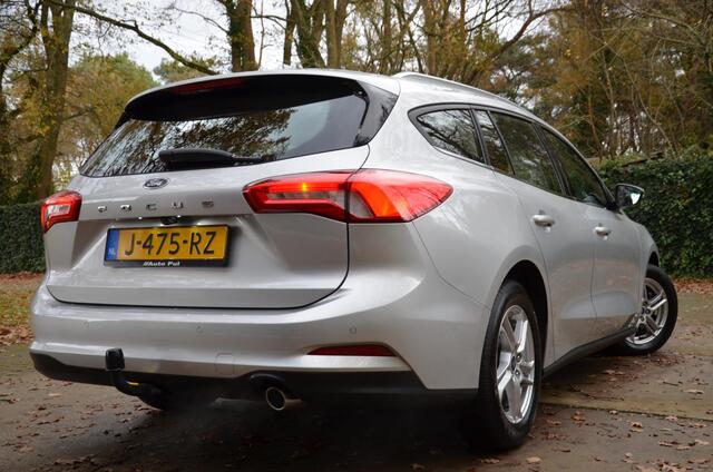 Ford FOCUS Wagon 1.0 EcoBoost Trend Edition Business Navi/Pdc/Ecc/Led/Stoel Stuur & ruitverwarming/Cr-Controle/Achteruitrij camera/Lmv/Trekhaak
