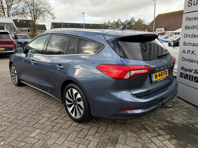 Ford FOCUS Wagon 1.0 EcoBoost Titanium Business Trekhaak | Adaptieve Cruise | Winterpack | Full LED | 17 inch Lichtmetaal | Dealer onderhouden