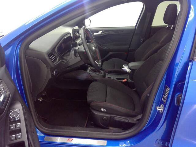 Ford FOCUS 155pk ST Line-X Panoramadak Camera Winter pack B&O Adap. Cruise 18" LM velgen Dealeronderhouden