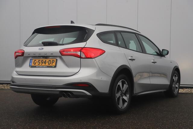 Ford FOCUS Wagon 1.5 EcoBlue Active Business Panoramadak 17 inch LMV Navigatie Carplay Android LED Achteruitrijcamera Cruise Parkeersensor Unieke auto!