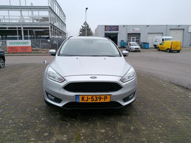Ford FOCUS 1.0 TITANIUM