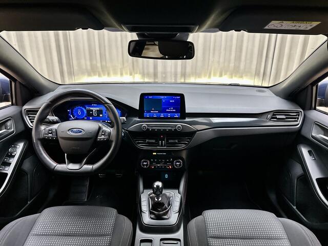 Ford FOCUS Wagon 1.0 EcoBoost Hybrid *ST-Line X* Digital Cockpit / Stuur/Stoelverwarming / Apple Carplay / Camera / Keyless / Org.NL!