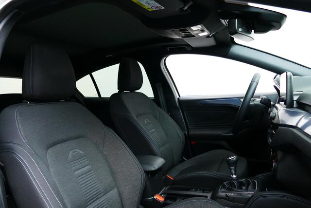 Ford FOCUS 1.0 124Pk EcoBoost Hybrid Active X Business. Panodak, Camera, Stoel&StuurVerw, 18"LMV, Haak 1100kg