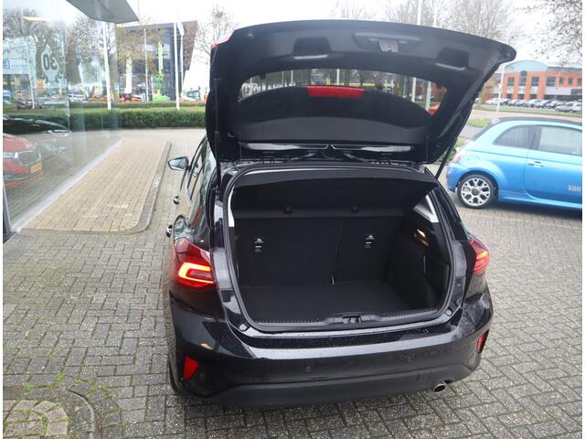 Ford FOCUS 1.0 EcoBoost Hybrid Titanium