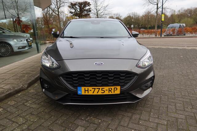 Ford FOCUS 1.0 EcoB 125PK ST Line