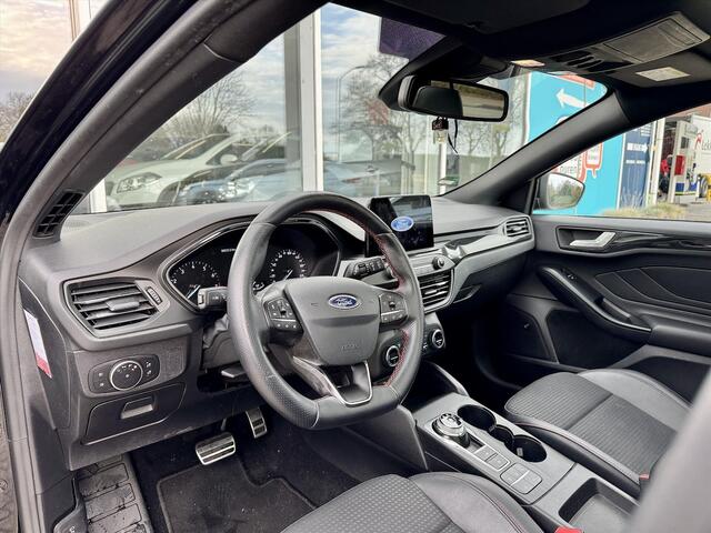 Ford FOCUS 1.5 ST Line * Automaat * B&O * Camera * Panorama
