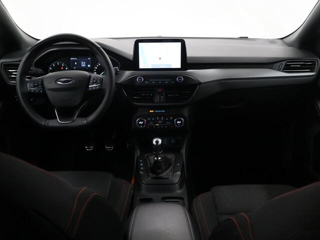 Ford FOCUS 1.0 EcoBoost Hybrid ST Line Style | Winterpakket | Parkeercamera | Navigatie | Climate Control |