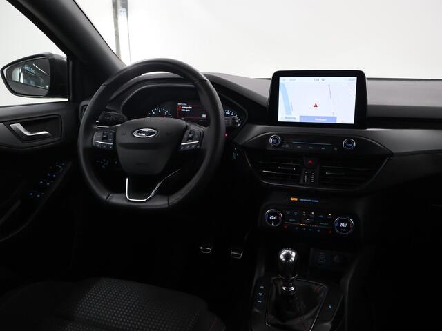 Ford FOCUS 1.0 EcoBoost Hybrid ST Line Style | Winterpakket | Parkeercamera | Navigatie | Climate Control |
