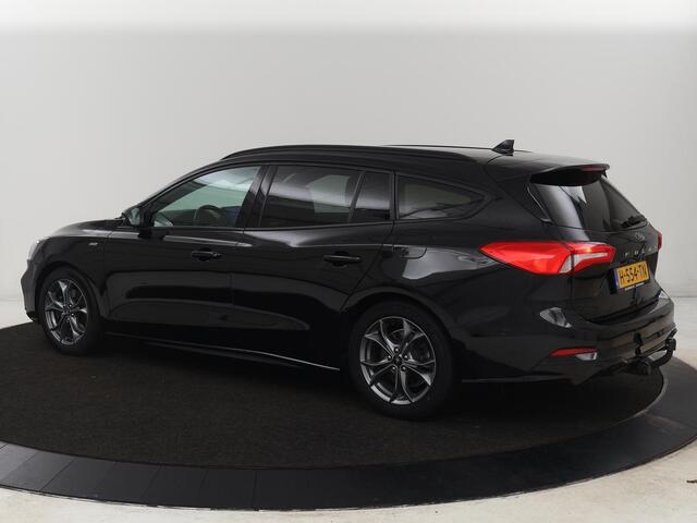 Ford FOCUS 1.5 EcoBoost ST Line | Head-Up | Trekhaak | Adaptive cruise | Camera | Carplay | Navigatie | Keyless | Park Assist | Full LED | Climate control | Bluetooth