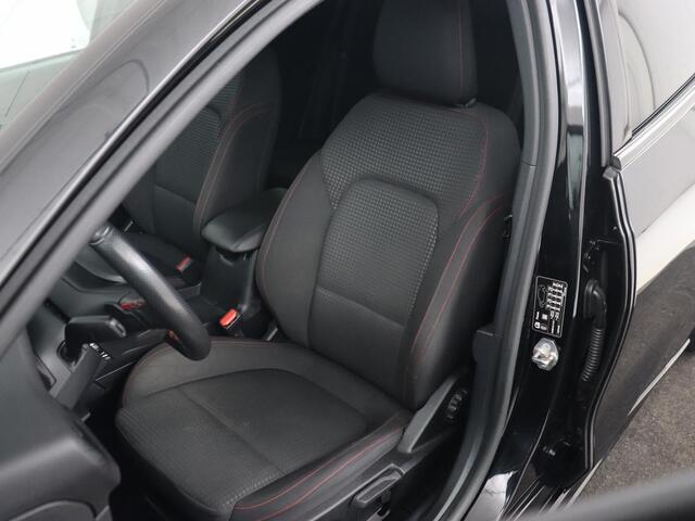 Ford FOCUS 1.5 EcoBoost ST Line | Head-Up | Trekhaak | Adaptive cruise | Camera | Carplay | Navigatie | Keyless | Park Assist | Full LED | Climate control | Bluetooth