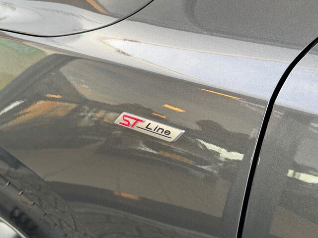 Ford FOCUS 1.0 Ecoboost ST Line Business - winterpakket - 1e eigenaar