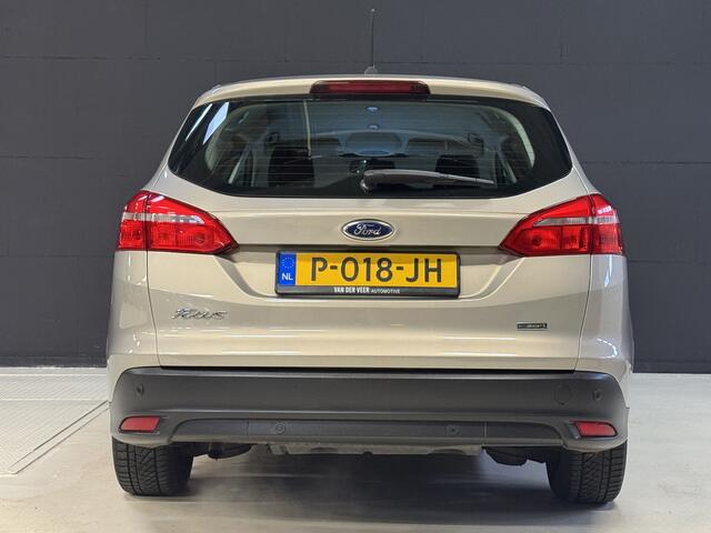 Ford FOCUS Wagon 1.0 Trend 126PK Automaat | Stoel/voorruit/stuurverwarming | Navi | Clima | PDC V+A