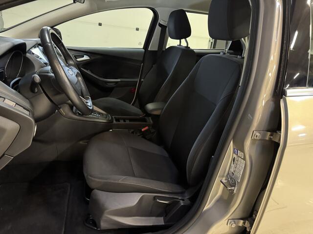 Ford FOCUS Wagon 1.0 Trend 126PK Automaat | Stoel/voorruit/stuurverwarming | Navi | Clima | PDC V+A