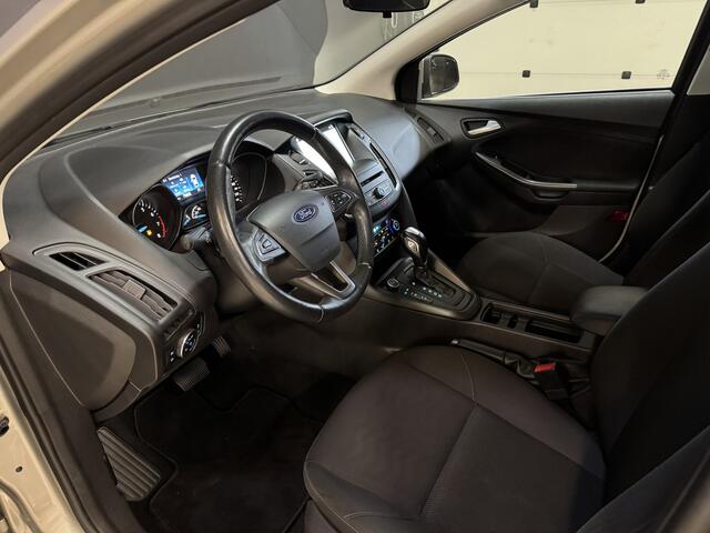 Ford FOCUS Wagon 1.0 Trend 126PK Automaat | Stoel/voorruit/stuurverwarming | Navi | Clima | PDC V+A