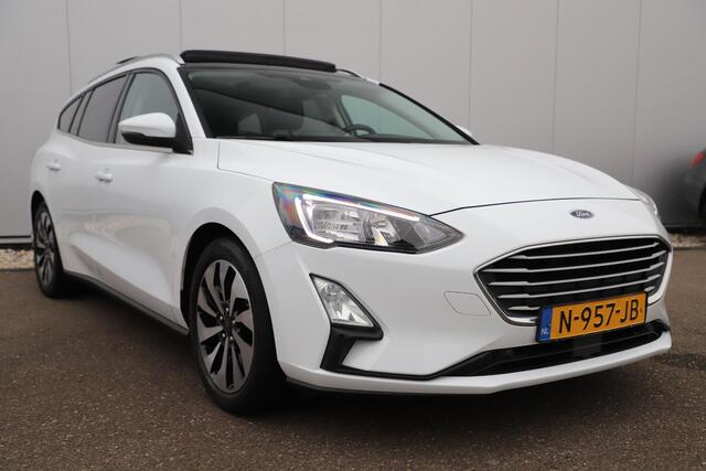 Ford FOCUS Wagon 1.0 EcoBoost Hybrid Trend Edition Business 125PK Trekhaak Panoramadak Navigatie Achteruitrijcamera Stuur & Stoelverwarming