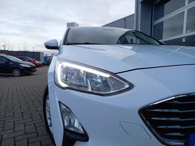 Ford FOCUS 1.0 EcoBoost Titanium Business AUTOMAAT - CARPLAY / ANDROID - NL AUTO - 1 EIGENAAR