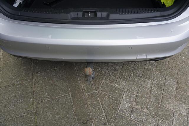 Ford FOCUS Wagon 1.0 125PKEcoB.Hybrid Titanium X Business/Trekhaak/ Parkeerpakket/Digi Dashboard.