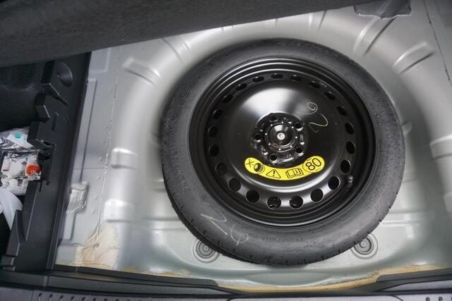 Ford FOCUS Wagon 1.0 125PKEcoB.Hybrid Titanium X Business/Trekhaak/ Parkeerpakket/Digi Dashboard.