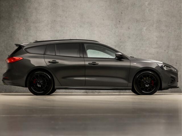 Ford FOCUS Wagon 1.0 EcoBoost ST Line (PANORAMADAK, APPLE CARPLAY, GROOT NAVI, CLIMATE, ADAPTIVE CRUISE, SPORTSTOELEN, BANG&OLUFSEN, GETINT GLAS, CAMERA, NIEUWSTAAT)