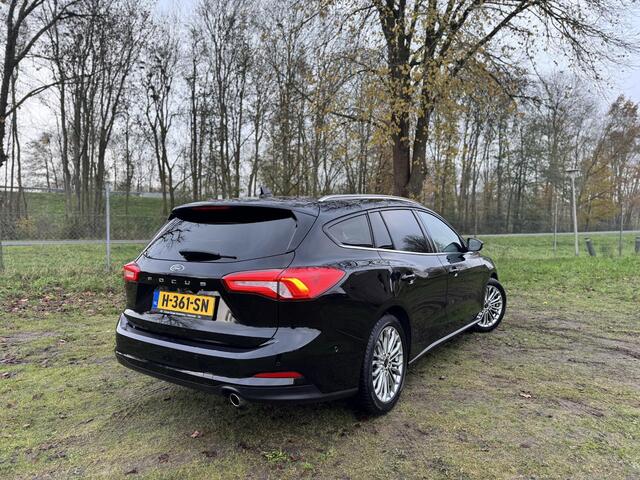 Ford FOCUS Wagon 1.5 EB 150PK Titanium Business | DEALER ONDERHOUDEN | 1.500KG TREKKEN | WINTERPACK | LED KOPLAMPEN |