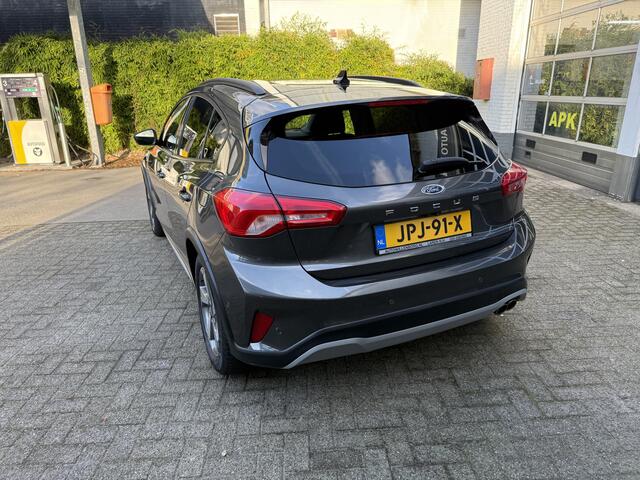 Ford FOCUS 1.5 Active Business 150PK 1500KG trekgewicht