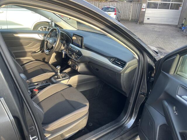 Ford FOCUS Wagon 1.0 EcoBoost Trend Edition Business TREKHAAK CAMERA CARPLAY NAVI