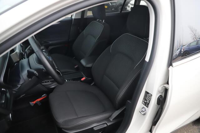 Ford FOCUS Wagon 1.0 EcoBoost Titanium X Business 125PK Navigatie Camera Carplay Android Climate Cruise Control Stuur & Stoelverwarming 17 inch LMV