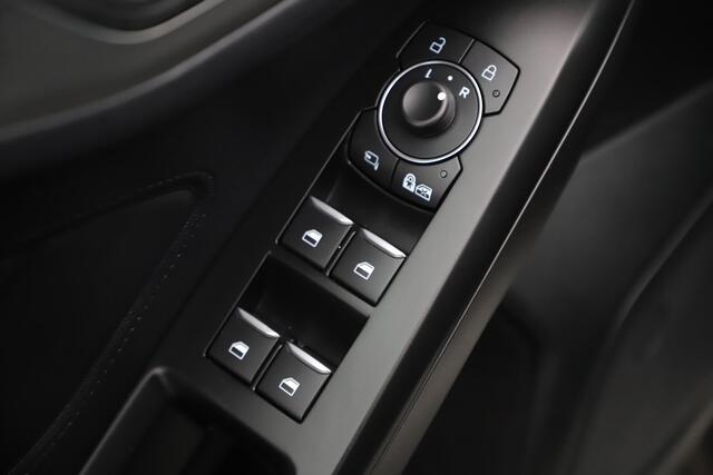 Ford FOCUS Wagon 1.0 EcoBoost Titanium X Business 125PK Navigatie Camera Carplay Android Climate Cruise Control Stuur & Stoelverwarming 17 inch LMV