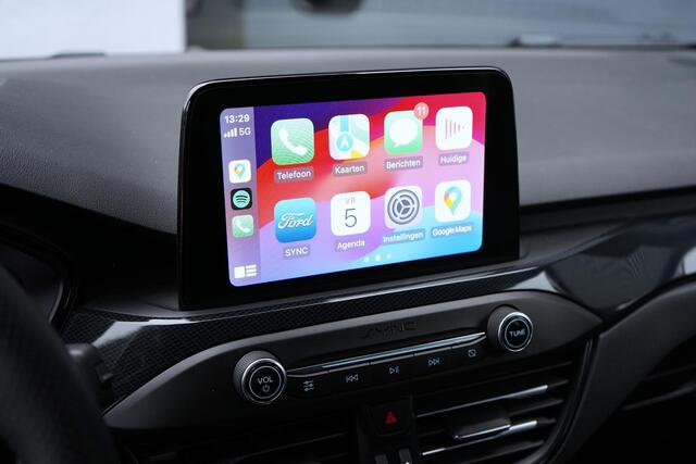 Ford FOCUS 2.3 EcoBoost ST-3 Perfomance / Winterpack / Camera