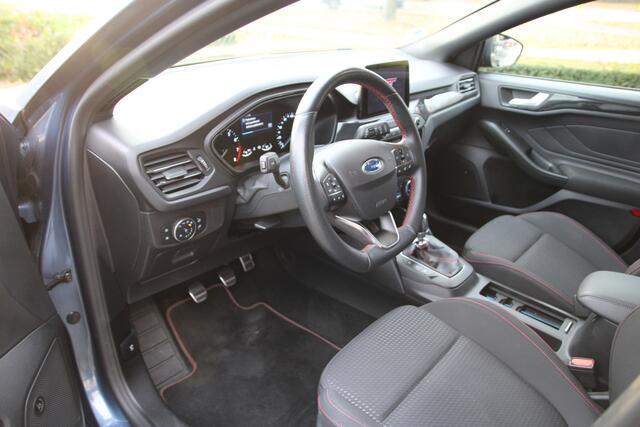 Ford FOCUS 1.0 EcoBoost ST Line Business WINTER PACK | B&O AUDIO | CAMERA | NAVIGATIE