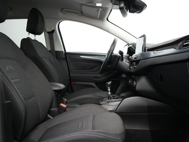 Ford FOCUS Wagon 1.0 EcoBoost Hybrid Active Business | Camera | Carplay |