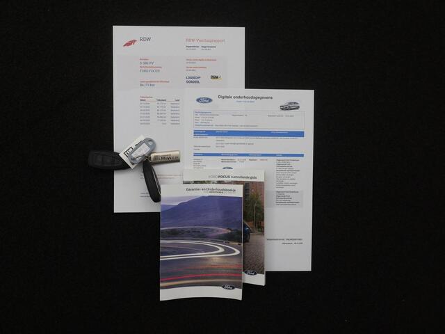 Ford FOCUS Wagon 1.0 EcoBoost 125pk Hybrid Titanium X PANODAK|AGR.STOEL|ACC|BLIS|WINTERPACK|ELEK.ACHTERKLEP|CAMERA