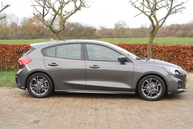Ford FOCUS 1.0 EcoBoost ST Line Business
