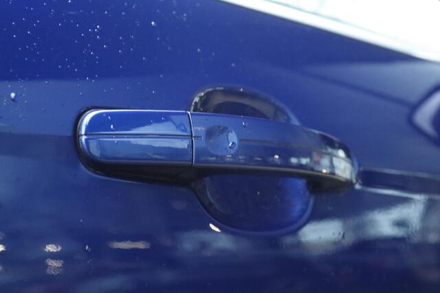 Ford FOCUS 1.0 TITANIUM ST-LINE SPORT | NAVI | KEY-LESS | CAMERA | PDC